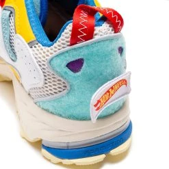 ADIDAS X SEAN WOTHERSPOON X HOT WHEELS SUPERTURF -Salomon Shop AdidasXSWXHWSUPERTURFFTWWHTBOGOLDBLUBIR8GX9682 7