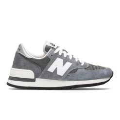 New Balance M990GR1
