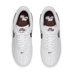 Nike AIR FORCE 1 LOW RETRO -Salomon Shop NikeNIKEAIRFORCE1LOWRETROWHITECHOCOLATE METALLICGOLD8DM0576 100 4