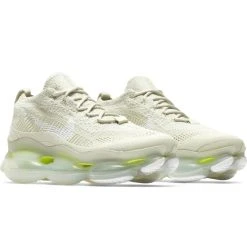 Nike WOMEN'S AIR MAX SCORPION FLYKNIT -Salomon Shop NikeNIKEAIRMAXSCORPIONFLYKNITOLIVEAURAWHITE VOLT8.5DJ4702 300 2