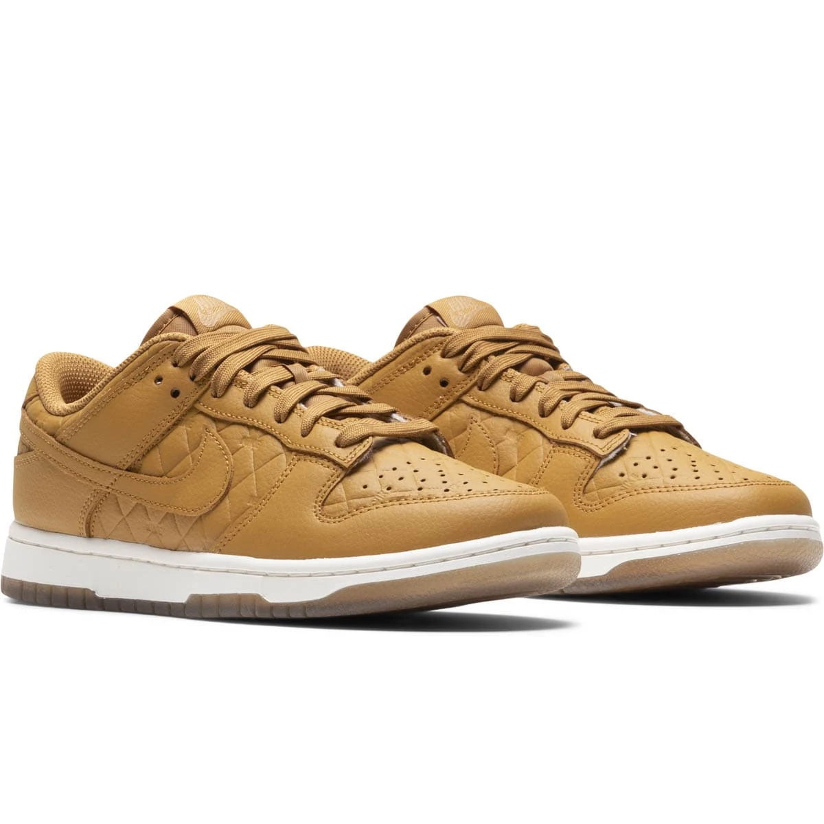 WOMEN'S NIKE DUNK LOW 4 WOMEN'S NIKE DUNK LOW - Image 2