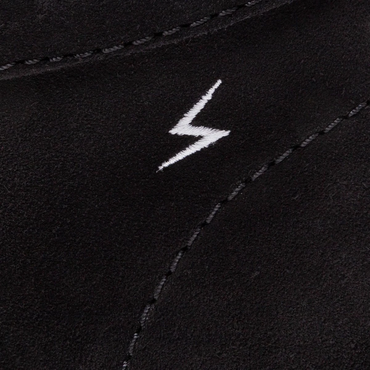 Undercover X CLARKS WALLABEE 7 Undercover X CLARKS WALLABEE - Image 5