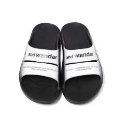 And Wander X OOFOS AHH RECOVERY SANDLE -Salomon Shop andwanderXOOFOSAHHRECOVERYSANDLEBLACKWHITE85742178203 4